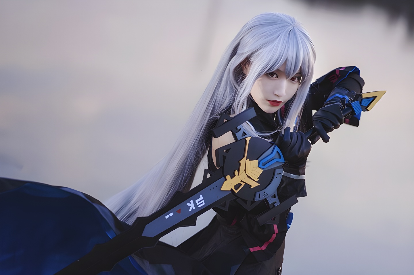 鬼舞禁欲束缚调教：COSPLAY与铁板烧的视觉盛宴